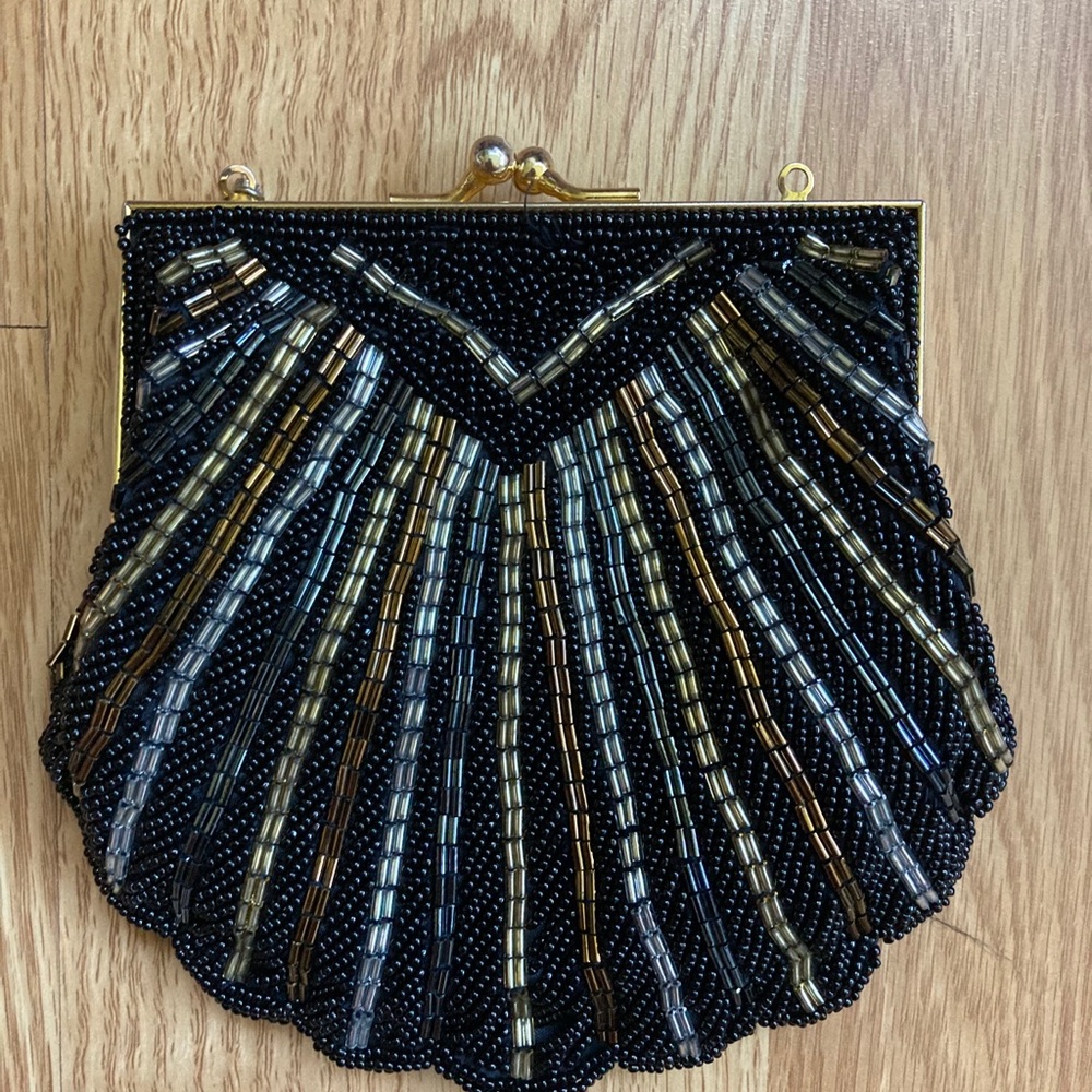 Vintage Beaded Shell Purse - image 2